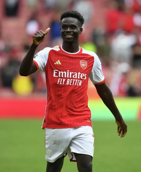 Framed Print : Arsenal's Bukayo Saka: Celebrating Premier League Victory Over Nottingham Forest (2023-24)