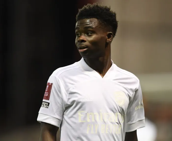 Framed Print : Arsenal's Bukayo Saka in FA Cup Action: Nottingham Forest vs Arsenal (January 2022)