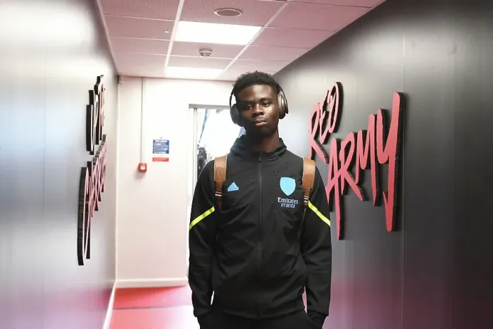 Framed Print : Arsenal's Bukayo Saka Heads to Vitality Stadium for AFC Bournemouth Clash (2023-24 Premier League) Framed Print : Arsenal's Bukayo Saka Heads to Vitality Stadium for AFC Bournemouth Clash (2023-24 Premier League)