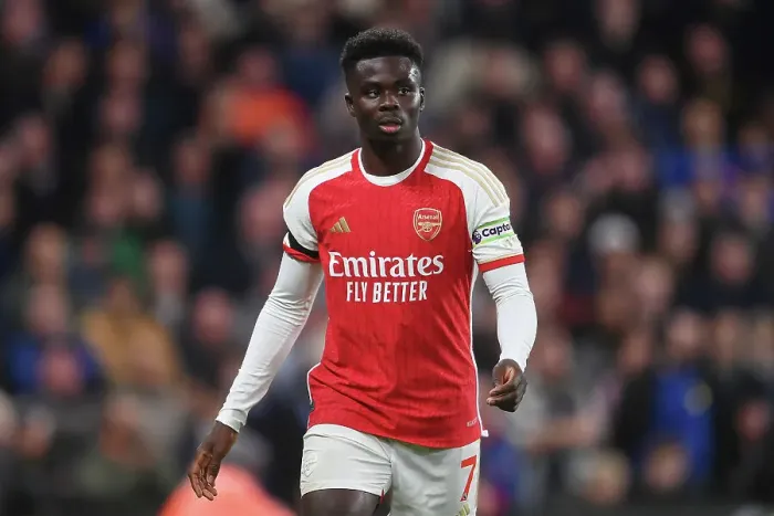 Framed Print : Arsenal's Bukayo Saka Leads the Charge: Chelsea vs. Arsenal, Premier League 2023-24 Framed Print : Arsenal's Bukayo Saka Leads the Charge: Chelsea vs. Arsenal, Premier League 2023-24
