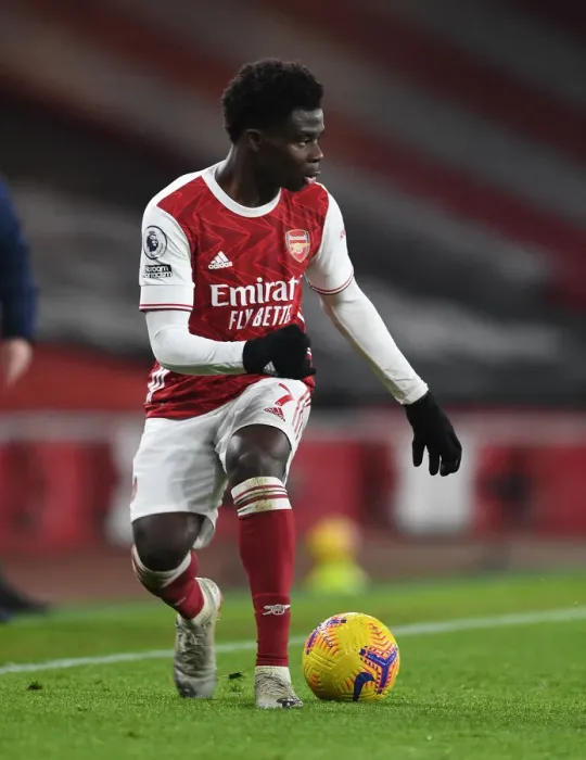Framed Print : Arsenal's Bukayo Saka Shines at Empty Emirates in Arsenal vs Crystal Palace, Premier League 2020-21 Framed Print : Arsenal's Bukayo Saka Shines at Empty Emirates in Arsenal vs Crystal Palace, Premier League 2020-21
