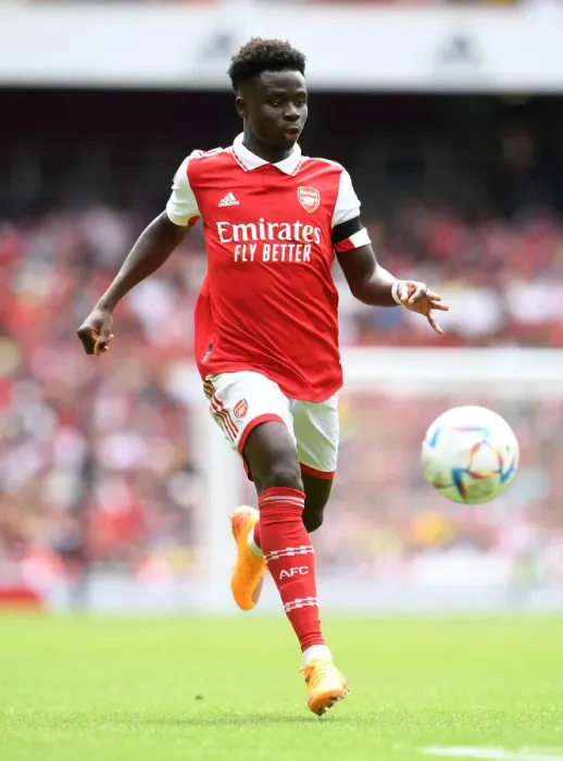 Framed Print : Arsenal's Bukayo Saka Shines in Emirates Cup Match against Sevilla