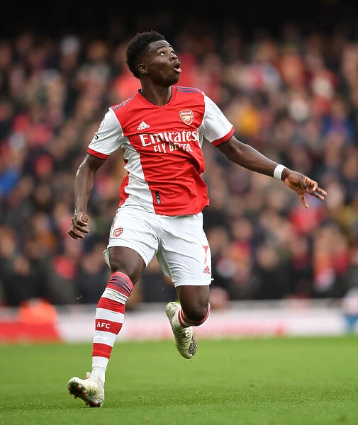 Arsenal's Bukayo Saka Shines in Premier League Clash Against Brentford