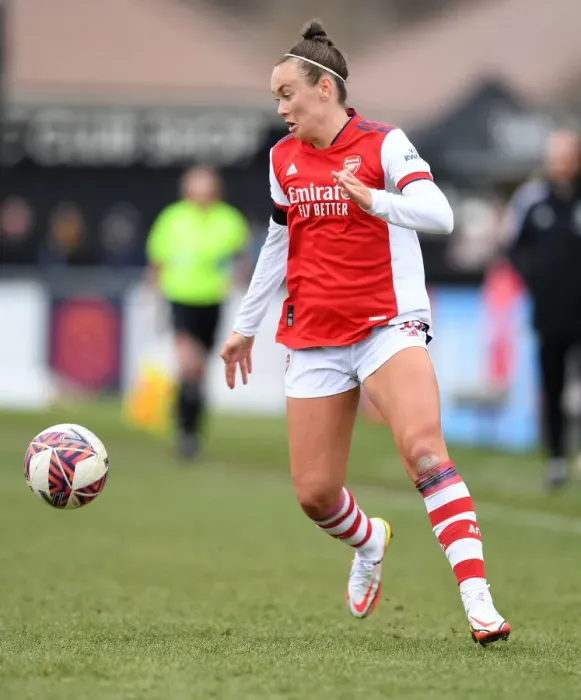Framed Print : Arsenal's Caitlin Foord Shines in FA WSL Clash Against Manchester United Women