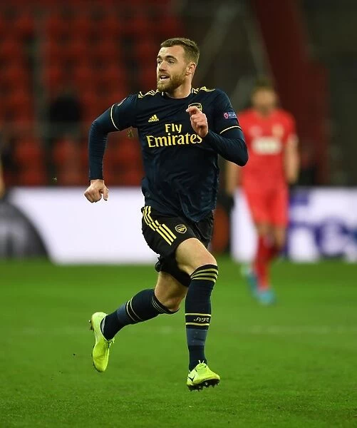 Arsenal's Calum Chambers in Action: Standard Liege vs. Arsenal, UEFA Europa League (December 2019)