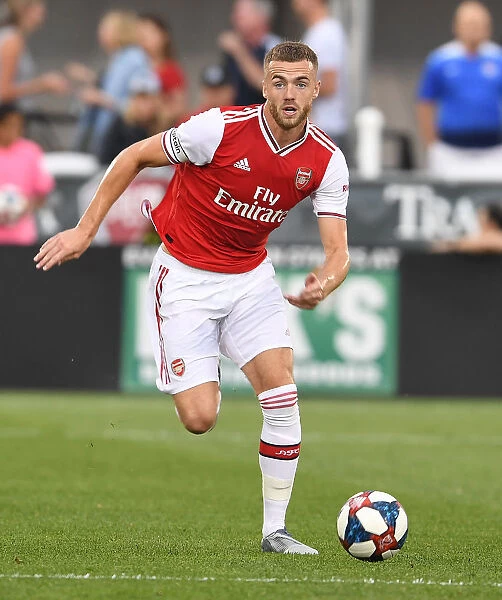 Arsenal's Calum Chambers Stands Out in Colorado Training Session