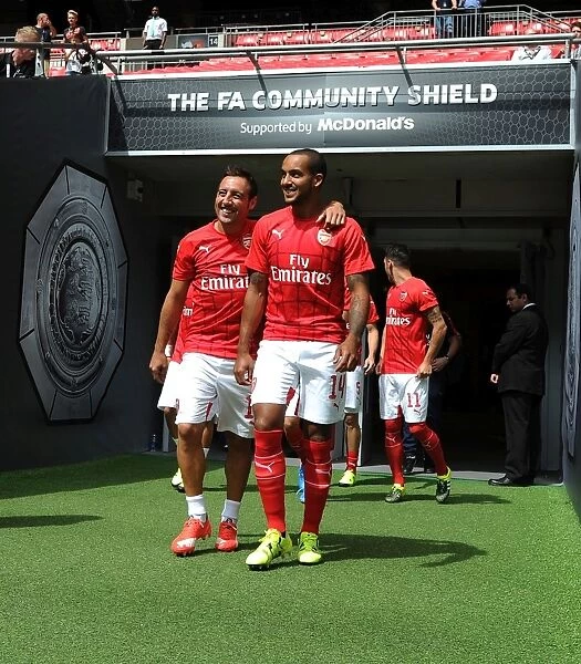 Arsenal's Cazorla and Walcott Prepare for Chelsea Showdown in FA Community Shield 2015-16