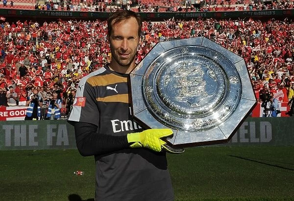 Arsenal's Cech Leads Gunners to Community Shield Victory over Chelsea