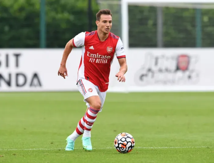 Framed Print : Arsenal's Cedric Soares in Action: Arsenal vs Millwall (2021-22) Pre-Season Friendly Framed Print : Arsenal's Cedric Soares in Action: Arsenal vs Millwall (2021-22) Pre-Season Friendly