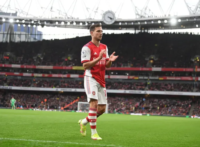 Framed Print : Arsenal's Cedric Soares in Action at Emirates Stadium during Arsenal vs. Brentford, Premier League 2021-22
