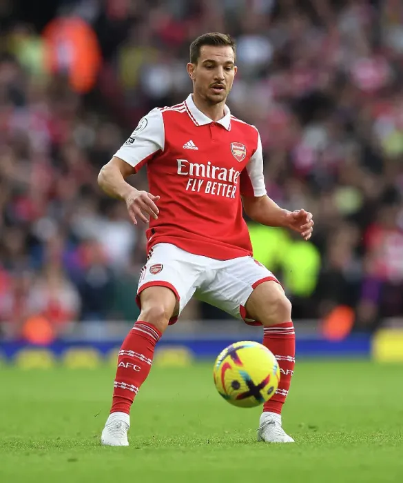 Framed Print : Arsenal's Cedric Soares in Action at Emirates Stadium Against Nottingham Forest (2022-23)