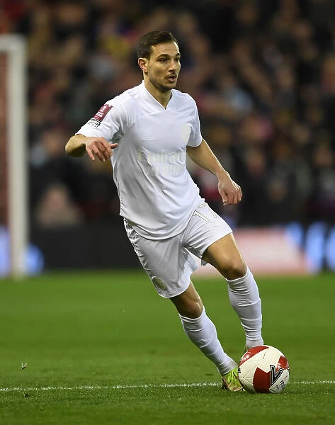 Arsenal's Cedric Soares in Action: FA Cup 3rd Round, Nottingham Forest vs Arsenal (2021-22)