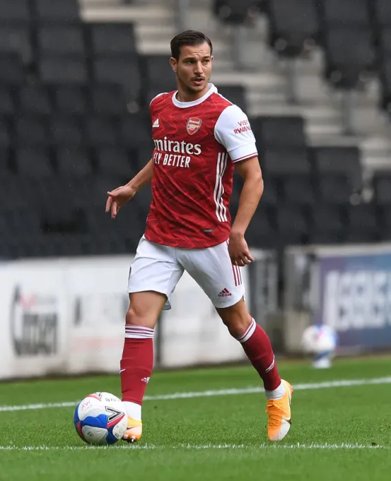 Framed Print : Arsenal's Cedric Soares in Action against MK Dons (2020-21 Pre-Season Friendly)