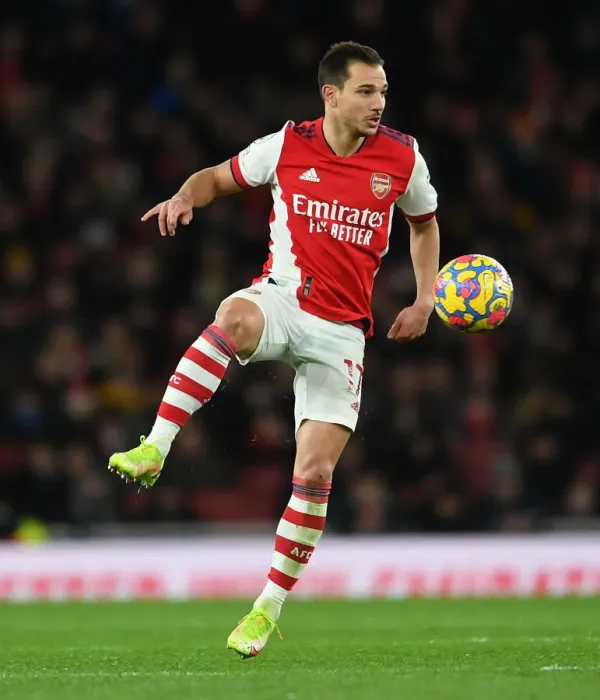 Framed Print : Arsenal's Cedric Soares in Action Against Wolverhampton Wanderers (Premier League 2021-22) Framed Print : Arsenal's Cedric Soares in Action Against Wolverhampton Wanderers (Premier League 2021-22)