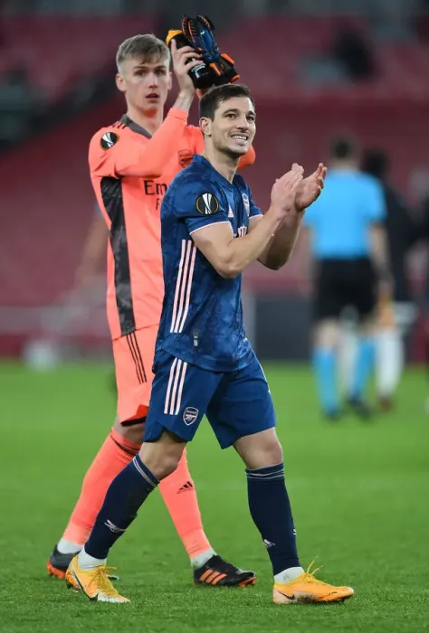 Framed Print : Arsenal's Cedric Soares Celebrates Europa League Victory and Salutes Supporters