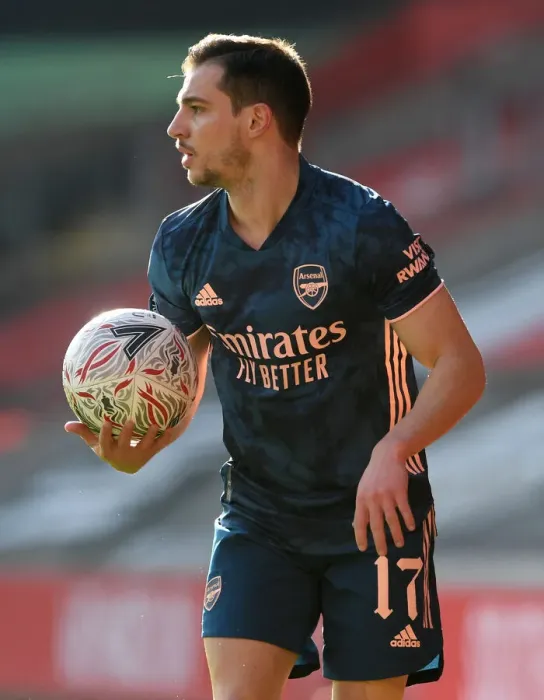 Framed Print : Arsenal's Cedric Soares at Emirates FA Cup Match against Southampton (January 2021) Framed Print : Arsenal's Cedric Soares at Emirates FA Cup Match against Southampton (January 2021)