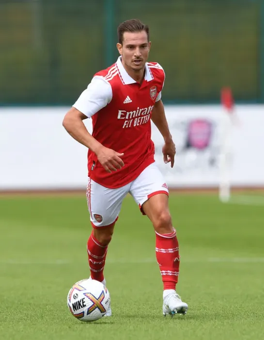 Framed Print : Arsenal's Cedric Soares Pushes His Limits in Arsenal FC's Pre-Season Training