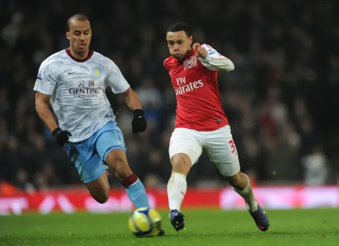 Framed Print : Arsenal's Coquelin Clashes with Agbonlahor in FA Cup Showdown Framed Print : Arsenal's Coquelin Clashes with Agbonlahor in FA Cup Showdown