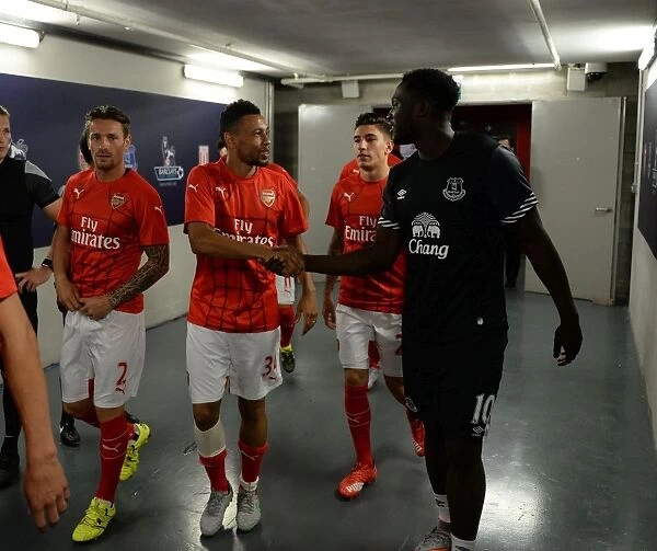 Arsenal's Coquelin and Lukaku Share a Moment Before Arsenal v Everton, 2015