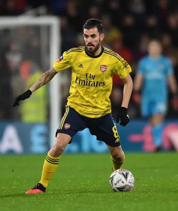 Framed Print : Arsenal's Dani Ceballos in Action against AFC Bournemouth in FA Cup Clash