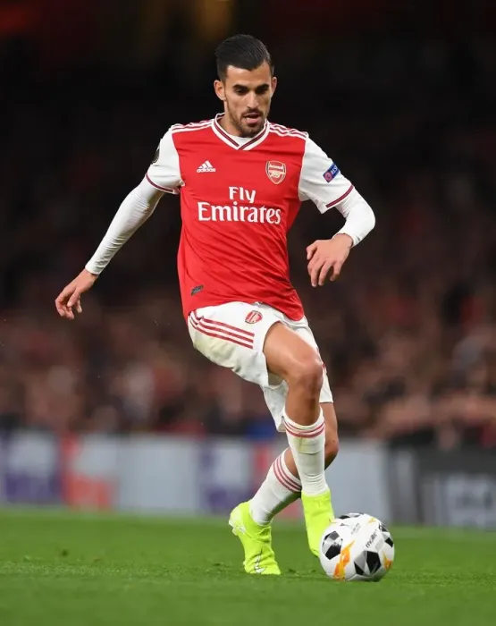 Framed Print : Arsenal's Dani Ceballos in Action during Europa League Match against Standard Liege at Emirates Stadium