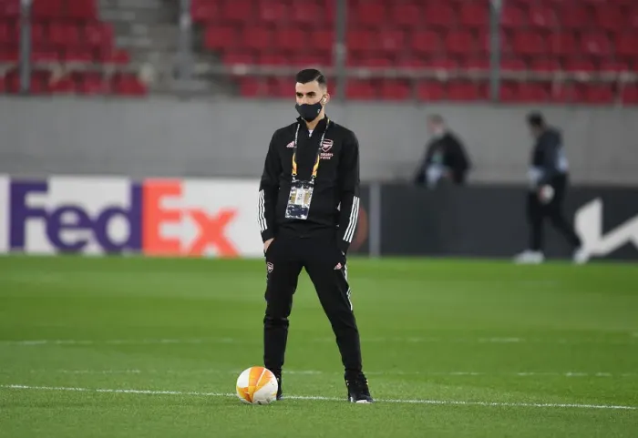 Framed Print : Arsenal's Dani Ceballos Prepares for Arsenal FC vs SL Benfica UEFA Europa League Clash in Piraeus Framed Print : Arsenal's Dani Ceballos Prepares for Arsenal FC vs SL Benfica UEFA Europa League Clash in Piraeus