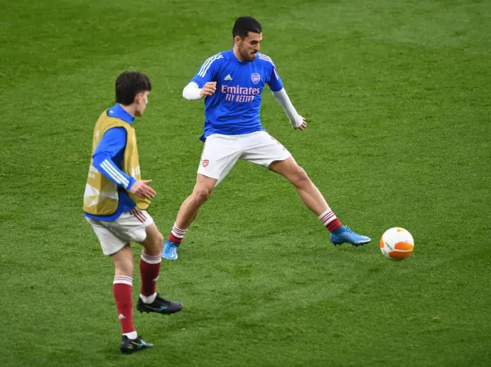 Framed Print : Arsenal's Dani Ceballos Prepares for Europa League Showdown Against Olympiacos (Behind Closed Doors)