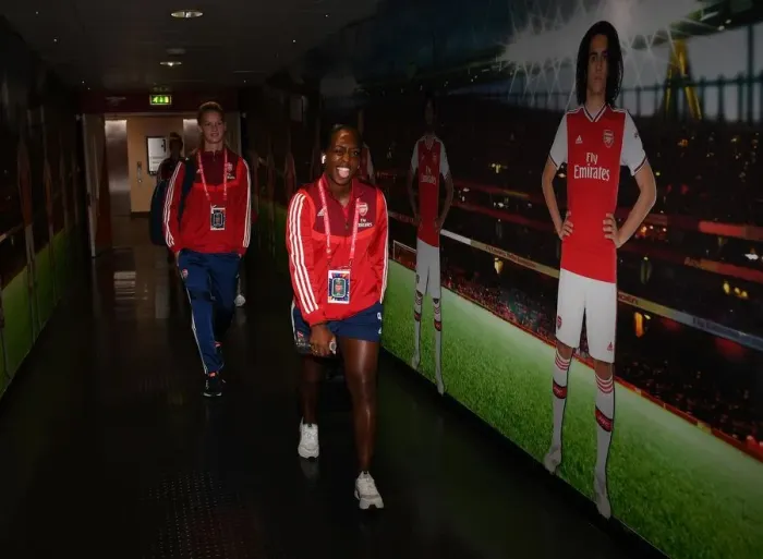 Framed Print : Arsenal's Danielle Carter Prepares for Emirates Cup Showdown Against FC Bayern Munich Framed Print : Arsenal's Danielle Carter Prepares for Emirates Cup Showdown Against FC Bayern Munich