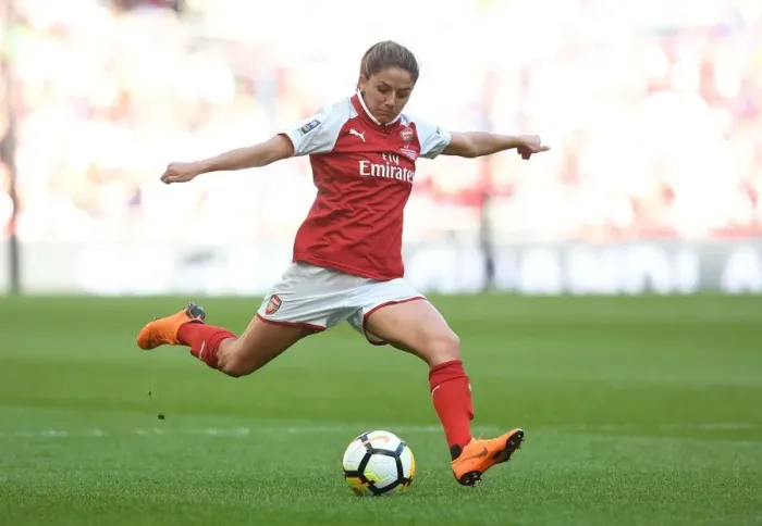 Framed Print : Arsenal's Danielle van Donk in Action at the FA Cup Final: Arsenal Women vs. Chelsea Ladies
