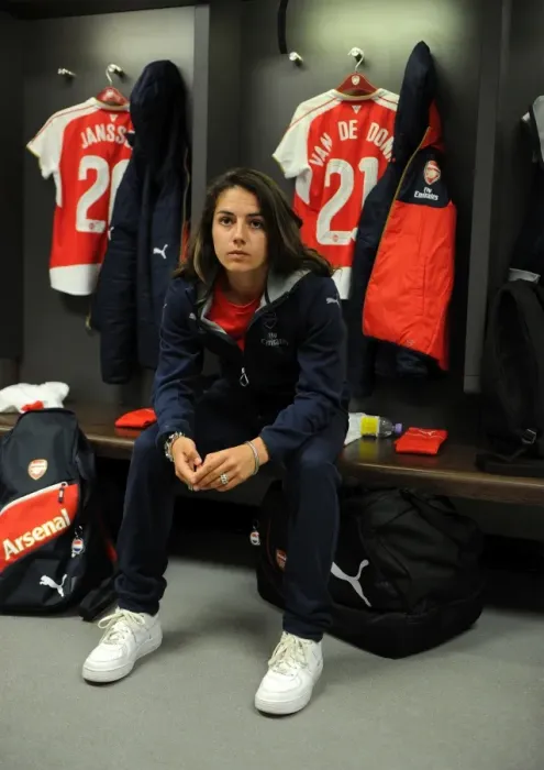 Framed Print : Arsenal's Danielle van de Donk Gears Up for FA Cup Final Clash Against Chelsea Ladies