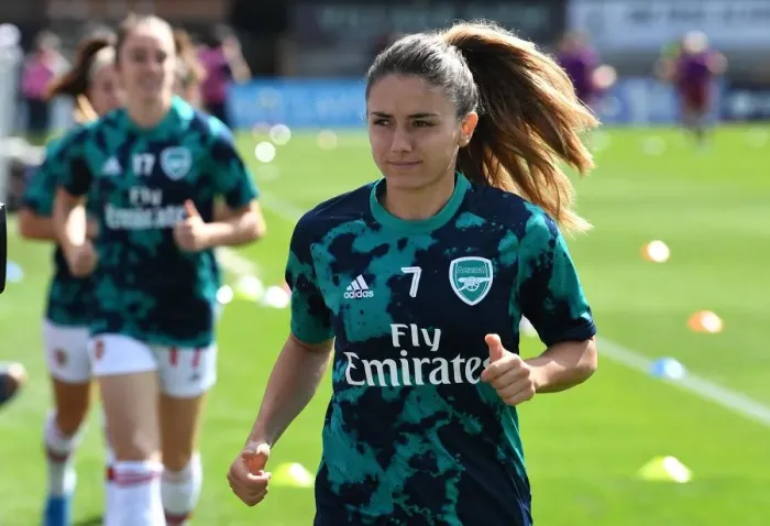 Framed Print : Arsenal's Danielle van de Donk Readies for WSL Clash Against West Ham United