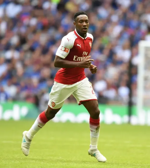 Framed Print : Arsenal's Danny Welbeck in FA Community Shield Clash Against Chelsea