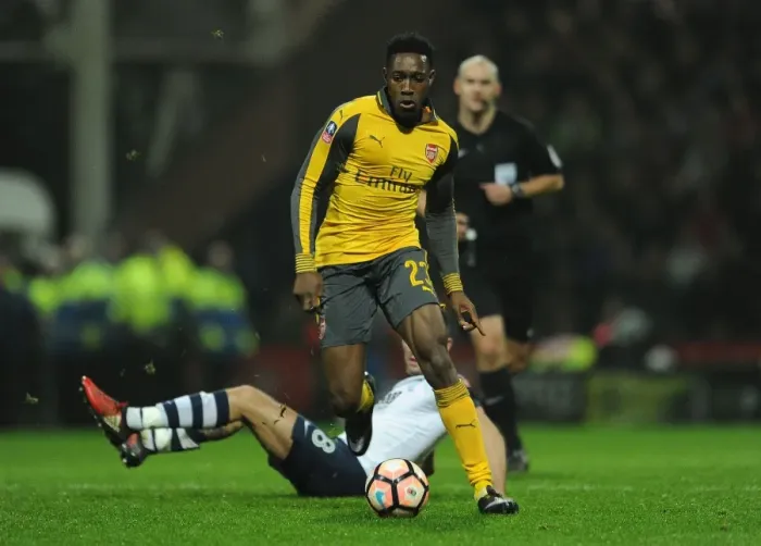 Framed Print : Arsenal's Danny Welbeck in FA Cup Action: Arsenal vs Preston North End (2017)
