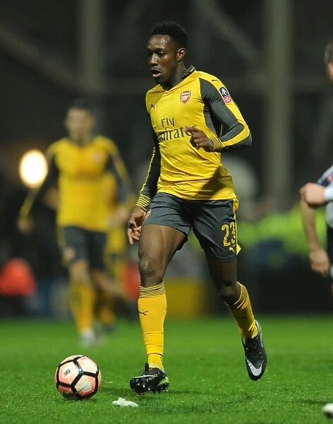 Arsenal's Danny Welbeck in FA Cup Action against Preston North End