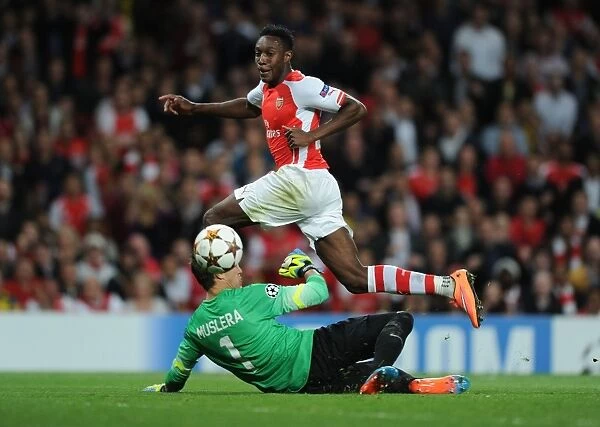 Arsenal's Danny Welbeck Scores Fourth Goal Against Galatasaray in 2014 / 15 Champions League