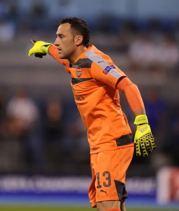 Framed Print : Arsenal's David Ospina in Action against Dinamo Zagreb, UEFA Champions League 2015-16