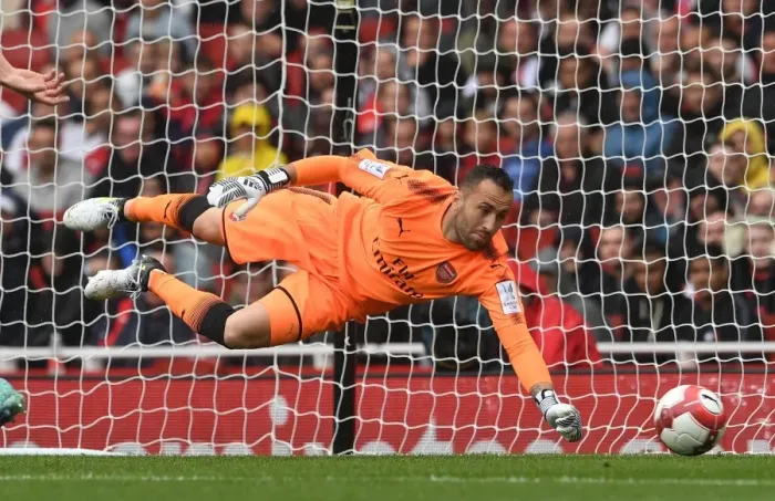 Framed Print : Arsenal's David Ospina in Action Against SL Benfica - Emirates Cup 2017-18