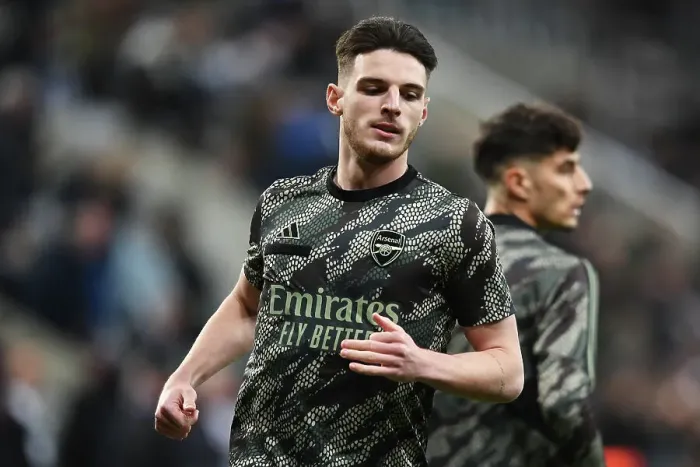 Framed Print : Arsenal's Declan Rice Gears Up for Newcastle United Clash in Premier League 2023-24 Framed Print : Arsenal's Declan Rice Gears Up for Newcastle United Clash in Premier League 2023-24
