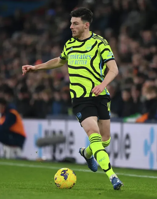 Framed Print : Arsenal's Declan Rice Shines in Luton Town Showdown (Premier League 2023-24) Framed Print : Arsenal's Declan Rice Shines in Luton Town Showdown (Premier League 2023-24)