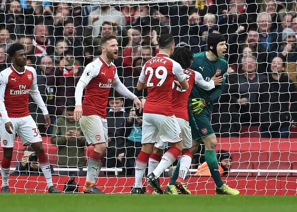 Arsenal's Defenders and Goalkeeper Celebrate Cech's Penalty Save vs. Watford (2017-18)