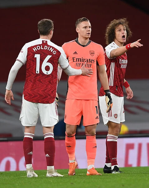 Arsenal's Defensive Trio: Holding, Leno, and Luiz in Action against Southampton (Premier League 2020-21)