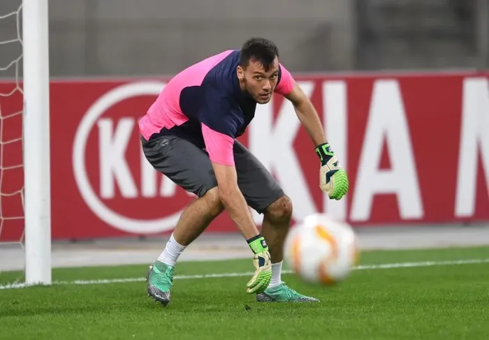 Framed Print : Arsenal's Dejan Iliev Warming Up Ahead of Qarabag Clash in Europa League