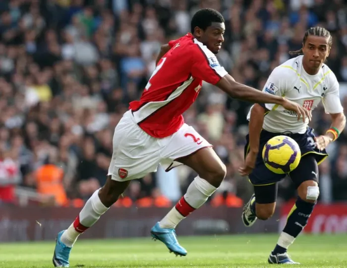 Framed Print : Arsenal's Diaby Doubles Down on Tottenham's Assou-Ekotto: 3-0 Victory in the Barclays Premier League at Emirates Stadium (October 31, 2009)