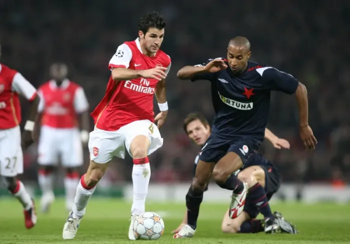 Framed Print : Arsenal's Dominance: Fabregas Shines in 7-0 Victory over Slavia (Tavares), UEFA Champions League, Group H