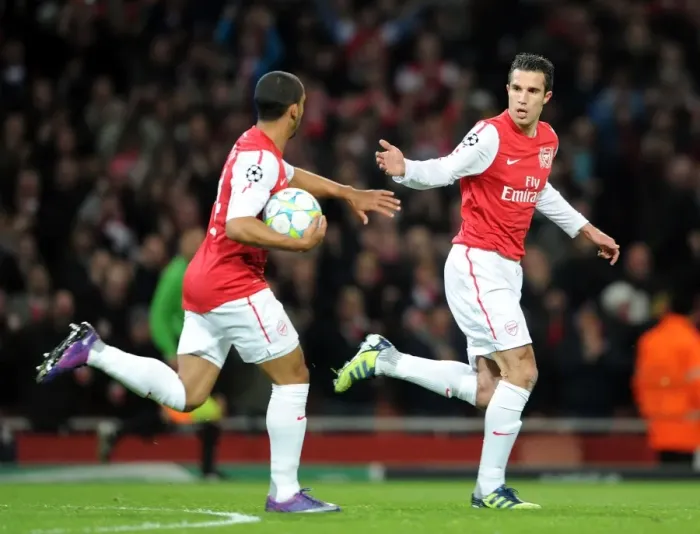 Framed Print : Arsenal's Dominant Performance: RvP and Walcott Lead 3-0 Comeback Against AC Milan in UEFA Champions League