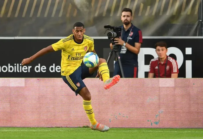 Framed Print : Arsenal's Dominic Thompson in Action against Angers during 2019 Pre-Season Friendly