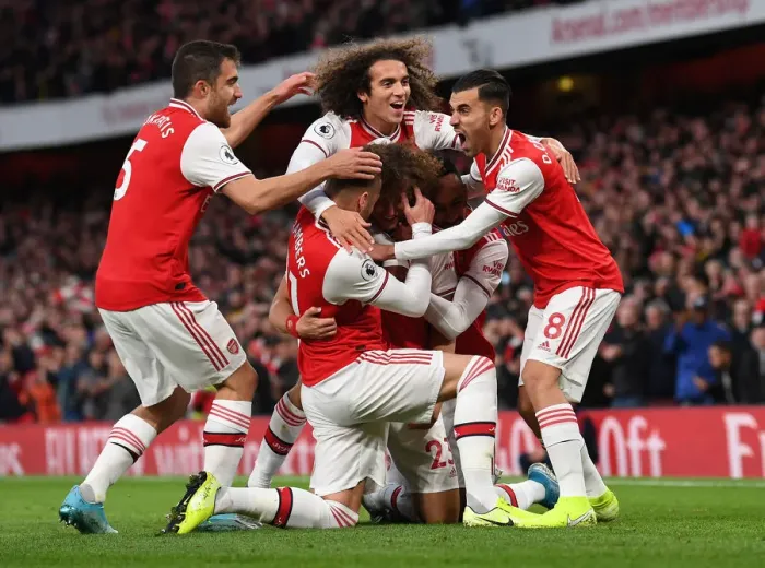 Framed Print : Arsenal's Double Act: Luiz and Aubameyang Celebrate Goals Against Crystal Palace (2019-20)