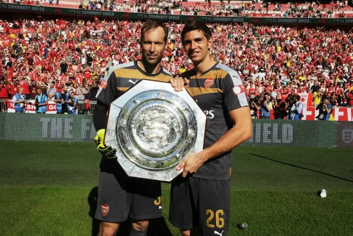 Framed Print : Arsenal's Double-Header Goalkeepers, Cech and Martinez, Celebrate Community Shield Victory over Chelsea Framed Print : Arsenal's Double-Header Goalkeepers, Cech and Martinez, Celebrate Community Shield Victory over Chelsea