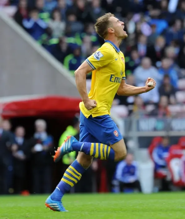Framed Print : Arsenal's Double Victory: Ramsey Scores the Decisive Goal against Sunderland (September 14, 2013)
