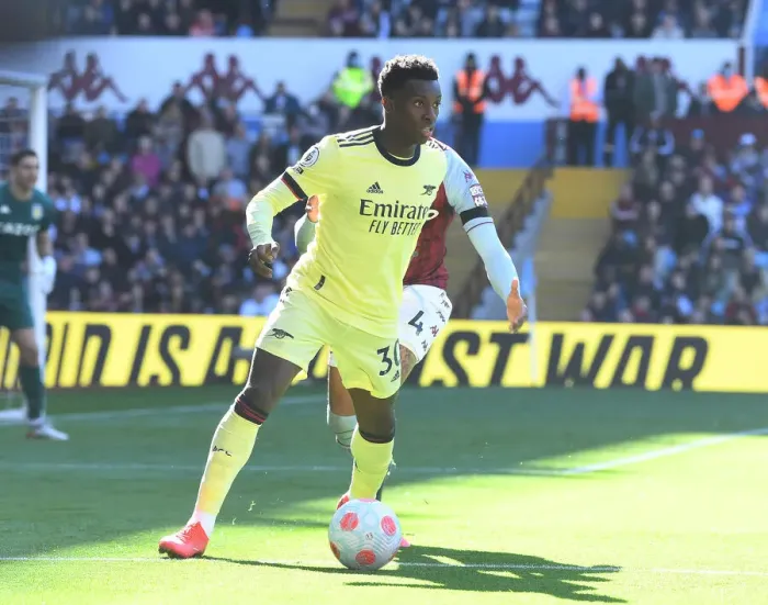 Framed Print : Arsenal's Eddie Nketiah in Action Against Aston Villa - Premier League 2021-22